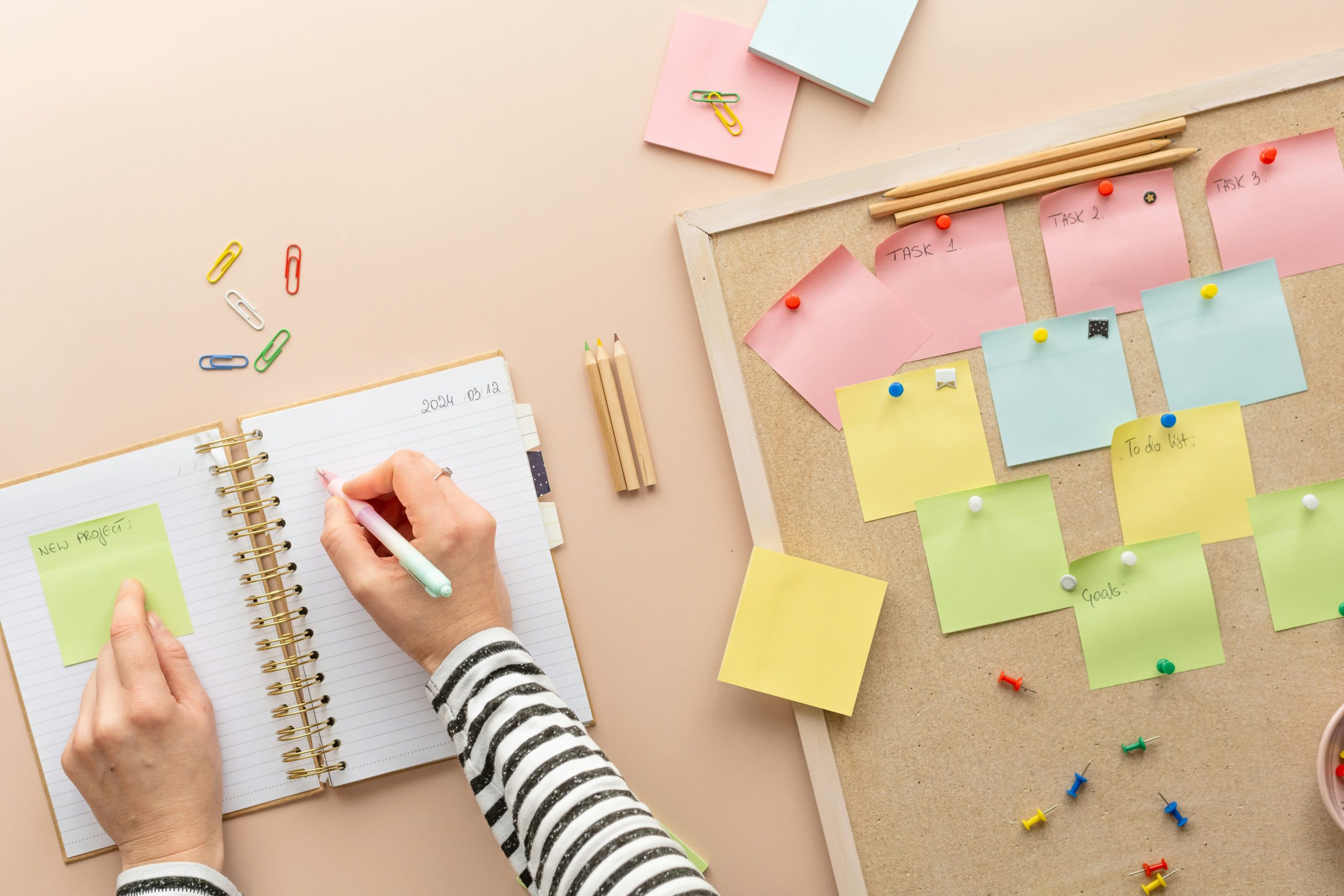 An image of a woman writng her to do list and setting goals