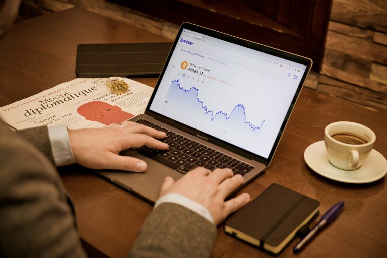 Reviews, Reputation and Hyper-Local Authority