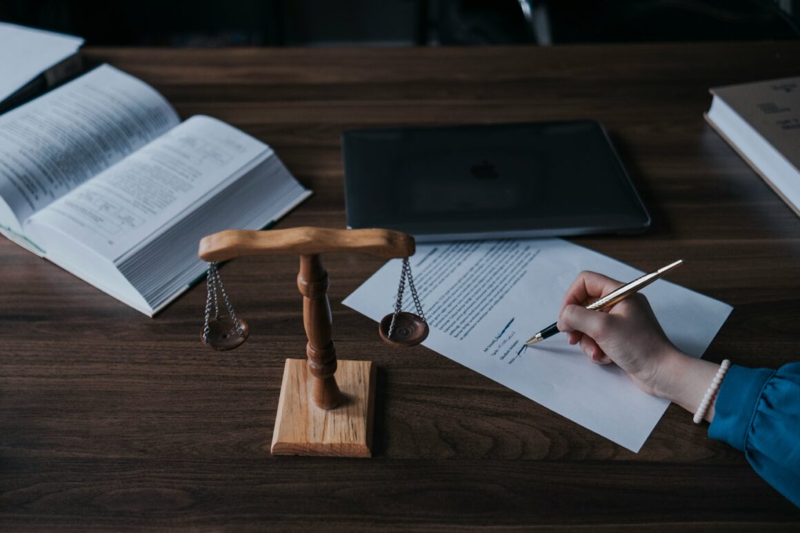 Reform of Divorce Financial Remedies following the ‘Fairer Shares’ (so-called) ‘Public’ Consultation – Burnham’s next blind alley
